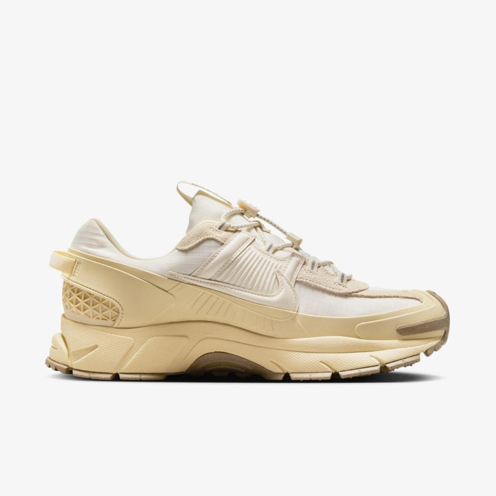 Чоловічі кросівки NIKE ZOOM VOMERO ROAM_image_3