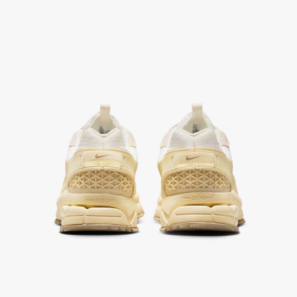 Чоловічі кросівки NIKE ZOOM VOMERO ROAM_image_6