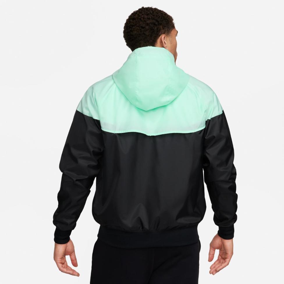 Чоловіча вітровка NIKE CFC MNSW SPE WVNLNDWR HD JKT