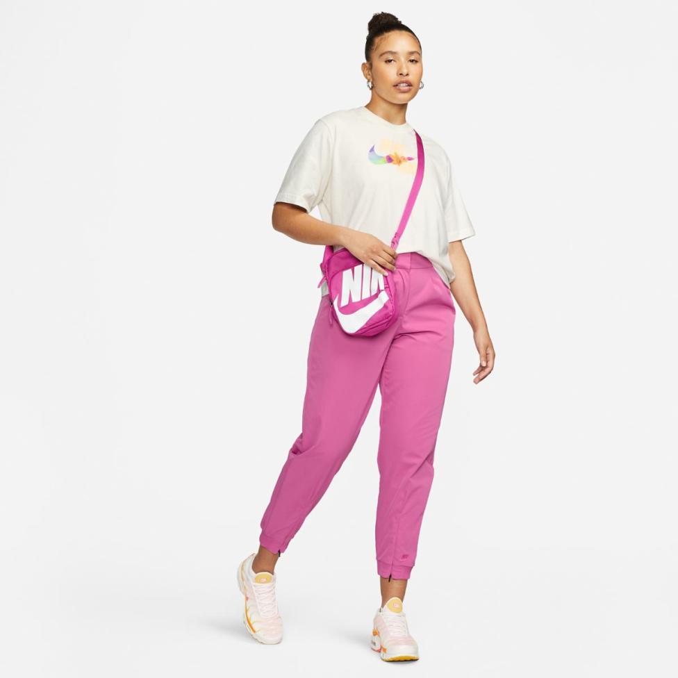 Жіноча футболка NIKE W NSW TEE OC 3 BOXY_image_4