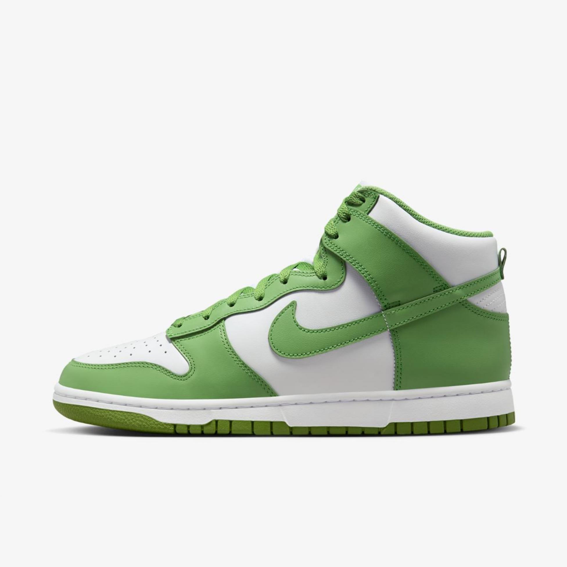 Чоловічі кросівки NIKE DUNK HI RETRO BTTYS