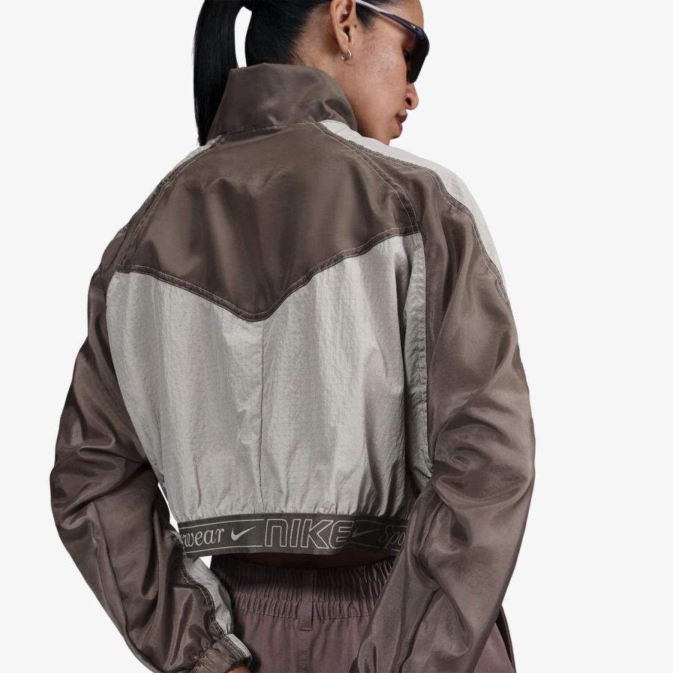 Жіноча вітрівка NIKE W NSW JKT WVN STREET GLS