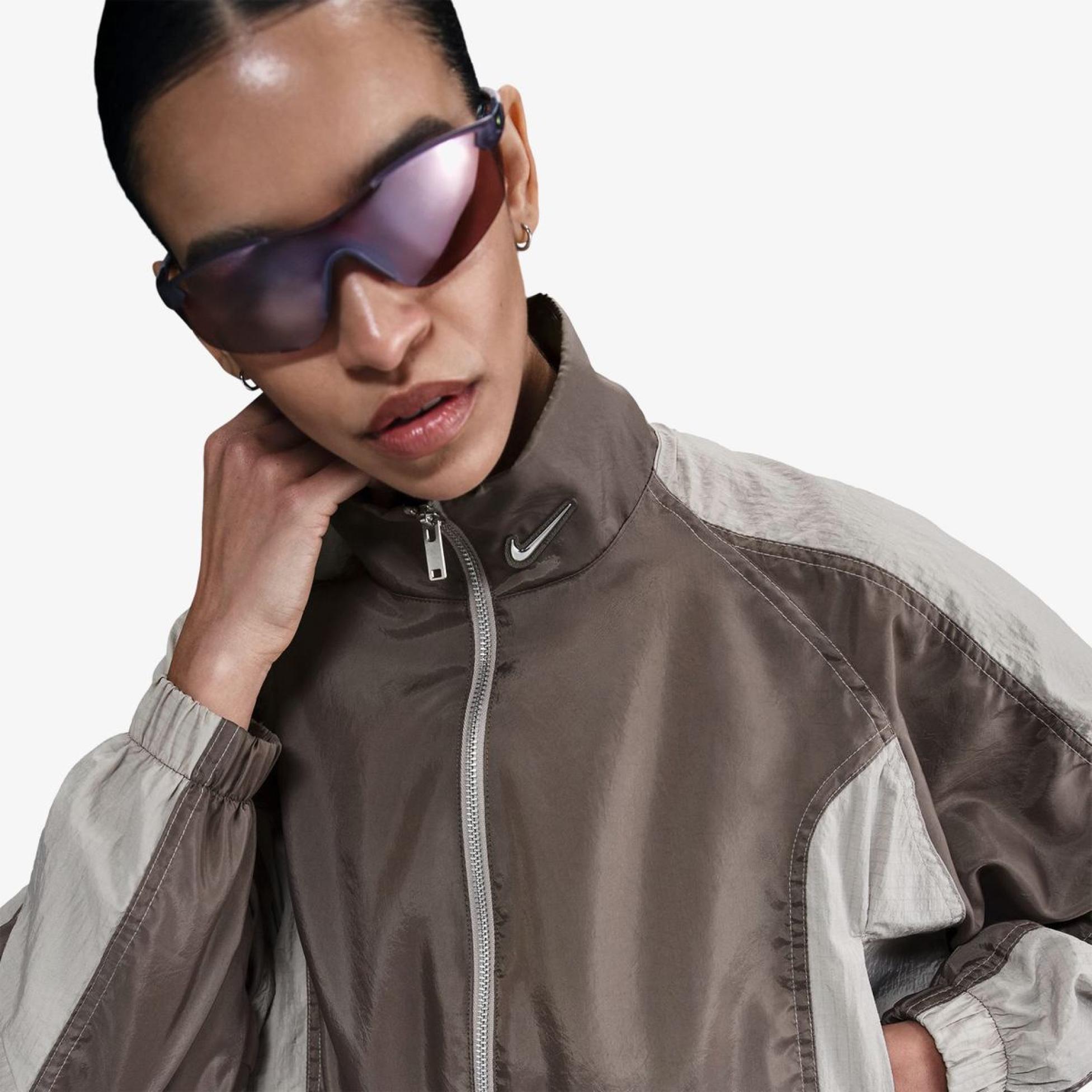 Жіноча вітрівка NIKE W NSW JKT WVN STREET GLS