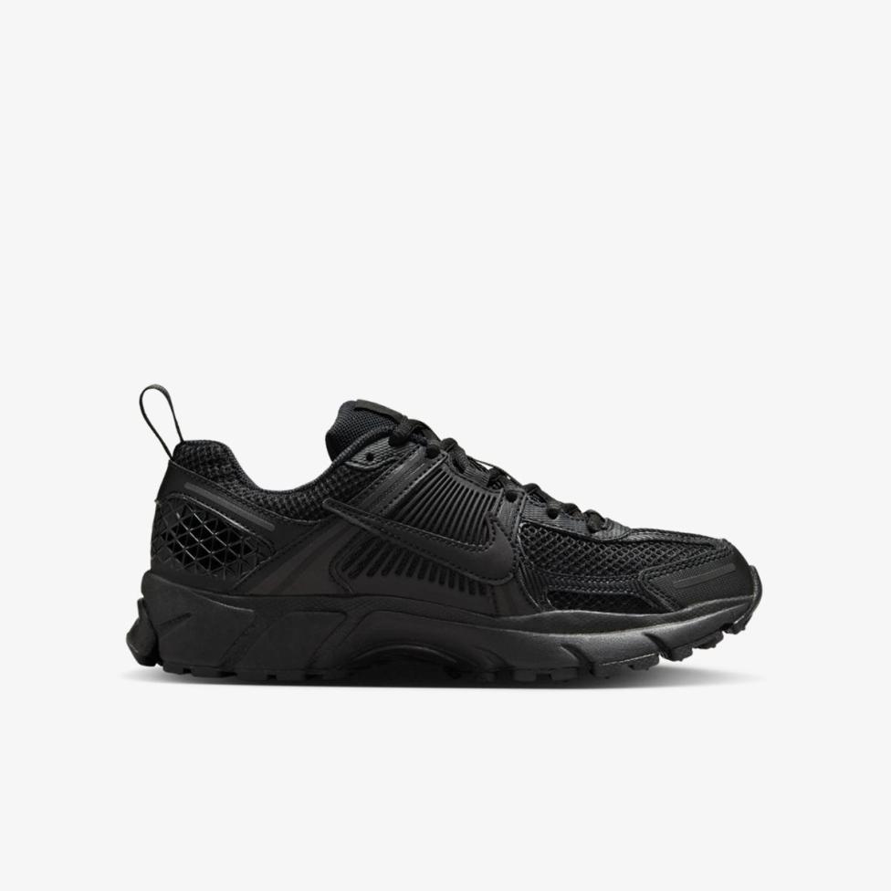 Дитячі кросівки NIKE VOMERO 5 (GS)_image_3