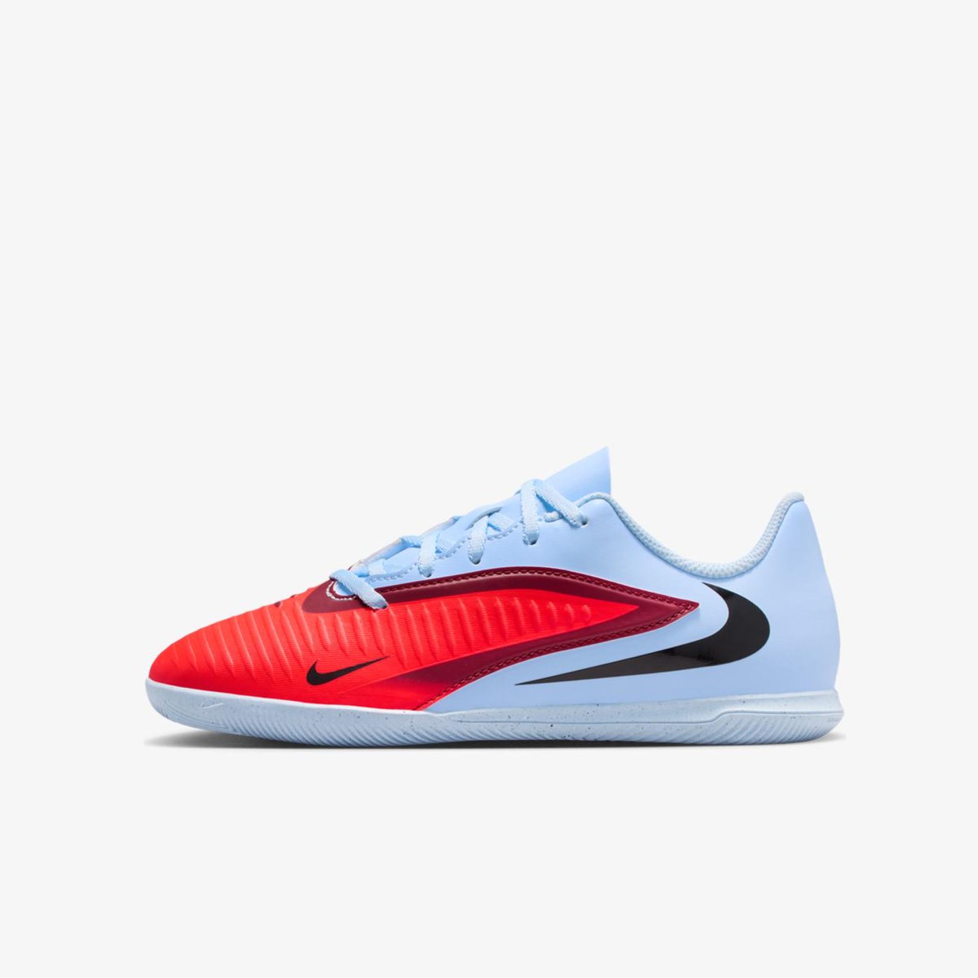 Дитячі бутси NIKE JR PHANTOM 6 LOW CLUB IC