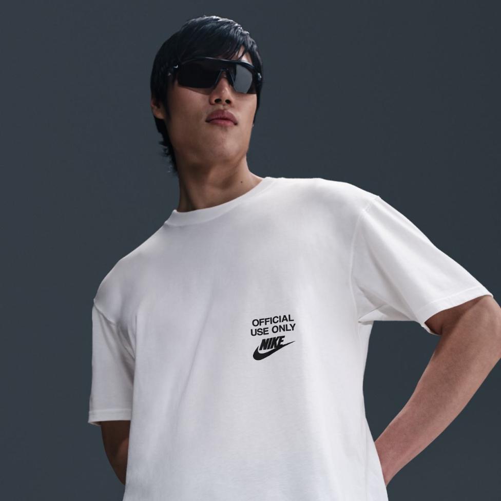 Чоловіча футболка NIKE U NSW TEE M90 OC REMIX_image_9