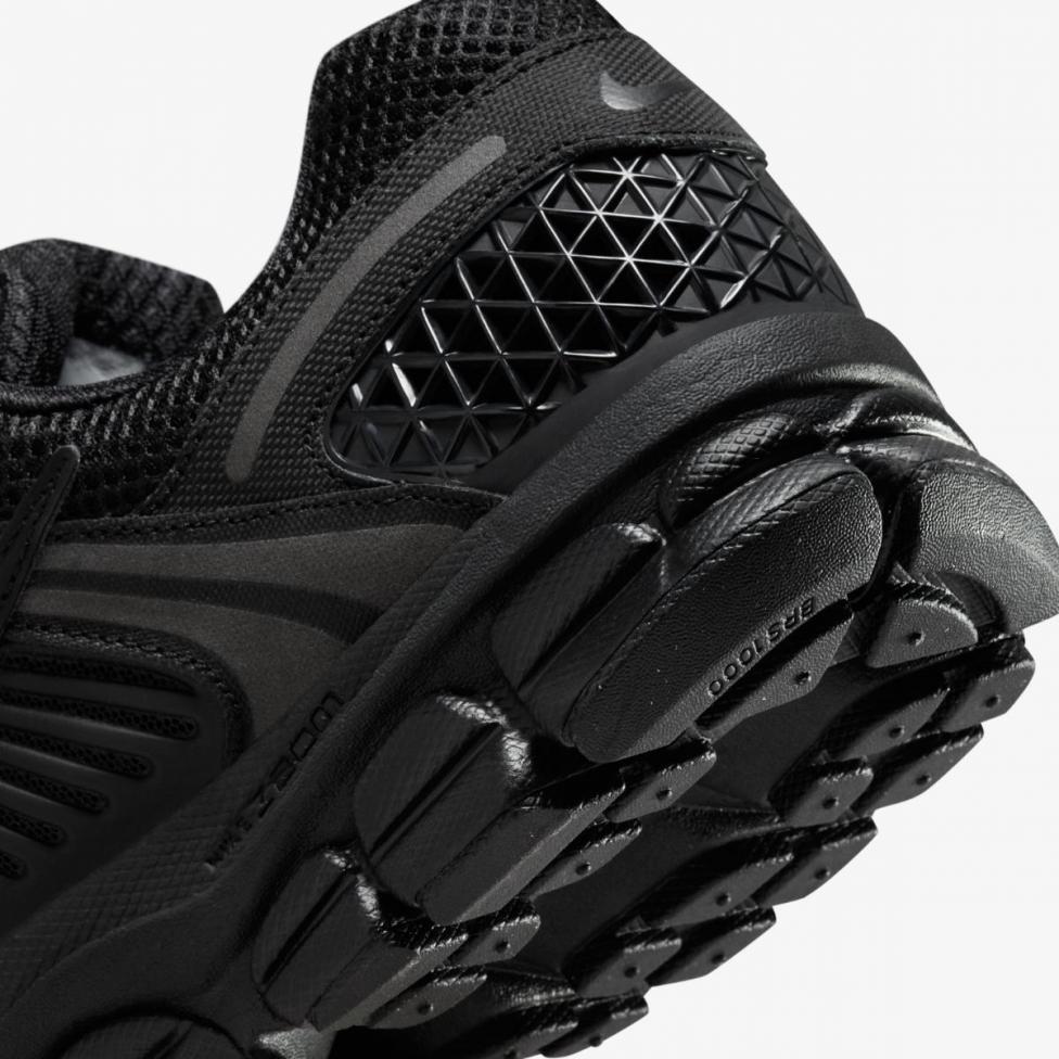 Чоловічі кросівки NIKE ZOOM VOMERO 5_image_8