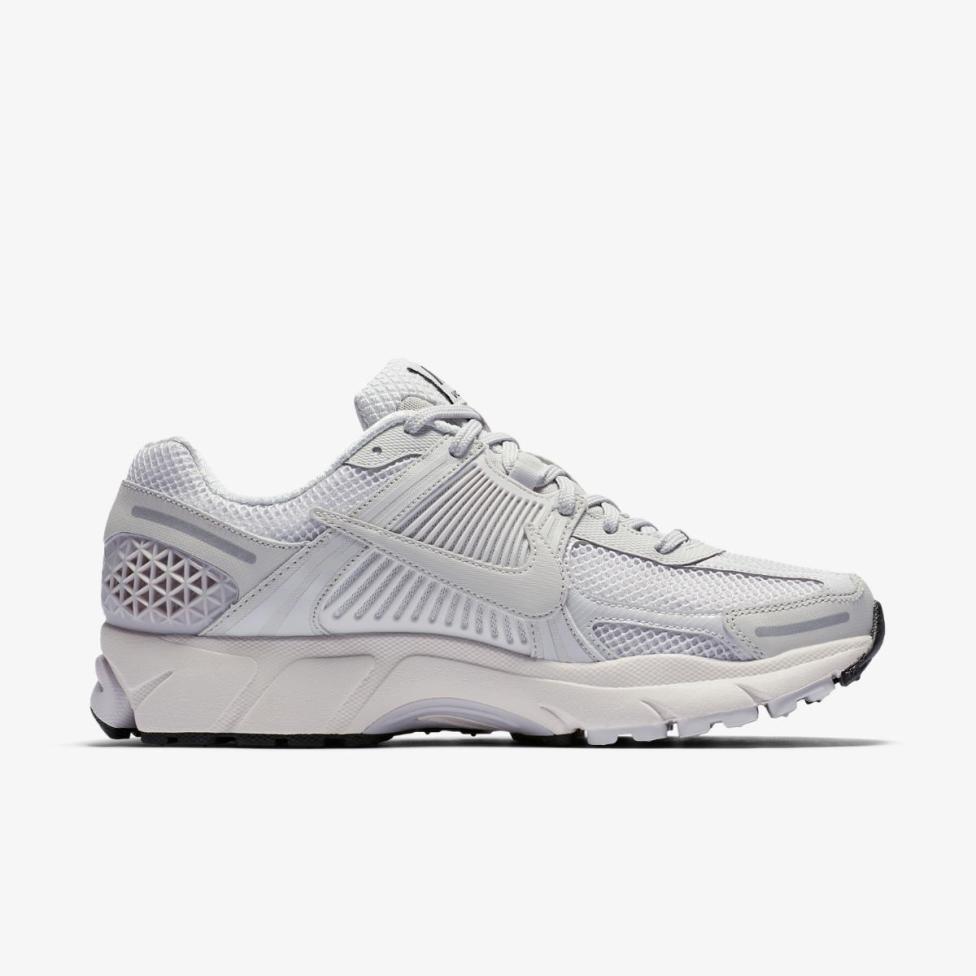 Чоловічі кросівки для бігу Nike Zoom Vomero 5 Sp_image_3