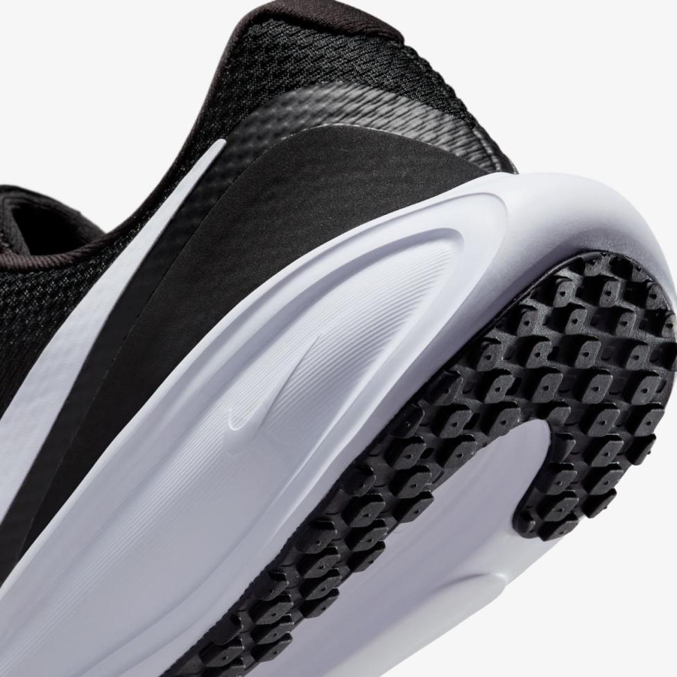 Женские кроссовки NIKE W REVOLUTION 8_image_8