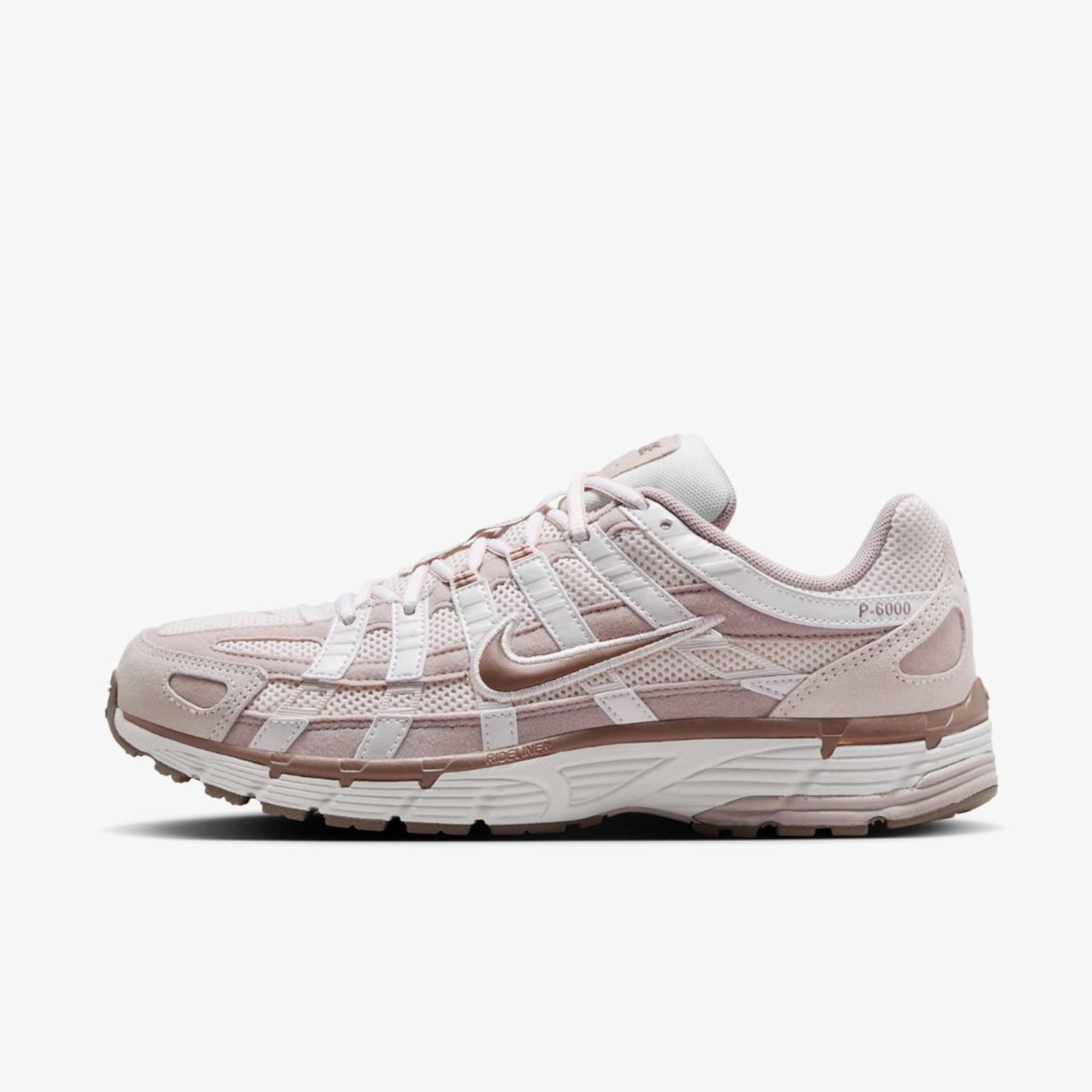 Жіночі кросівки NIKE W P-6000