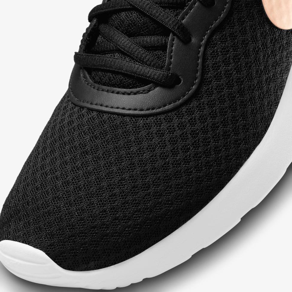 Жіночі кросівки NIKE WMNS TANJUN_image_7