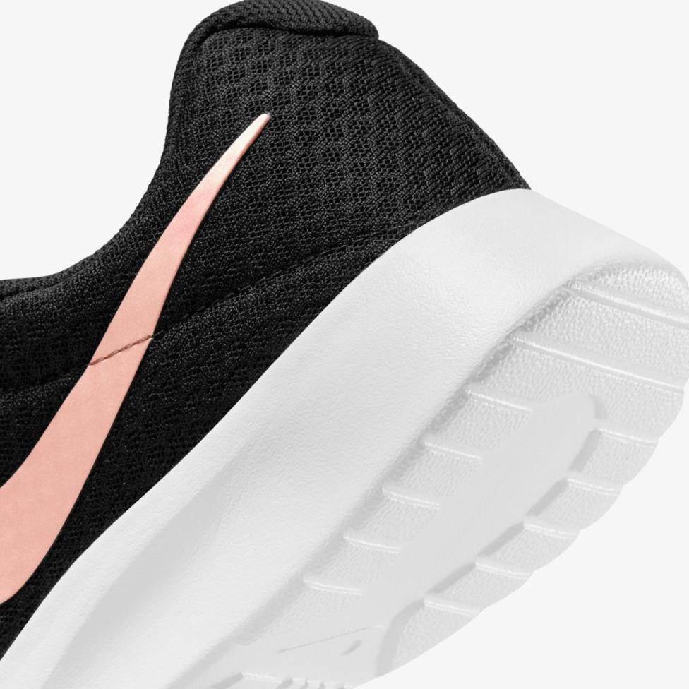 Жіночі кросівки NIKE WMNS TANJUN_image_8