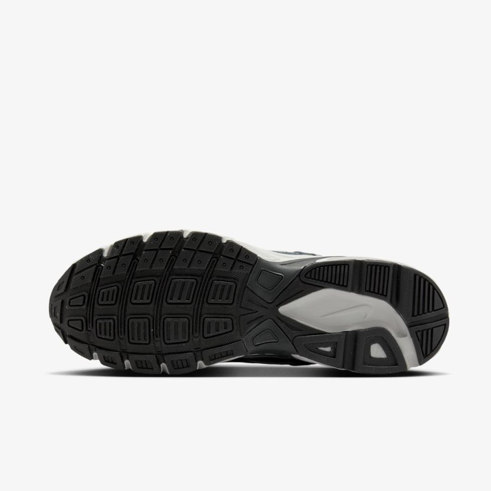 Чоловічі кросівки NIKE INITIATOR
