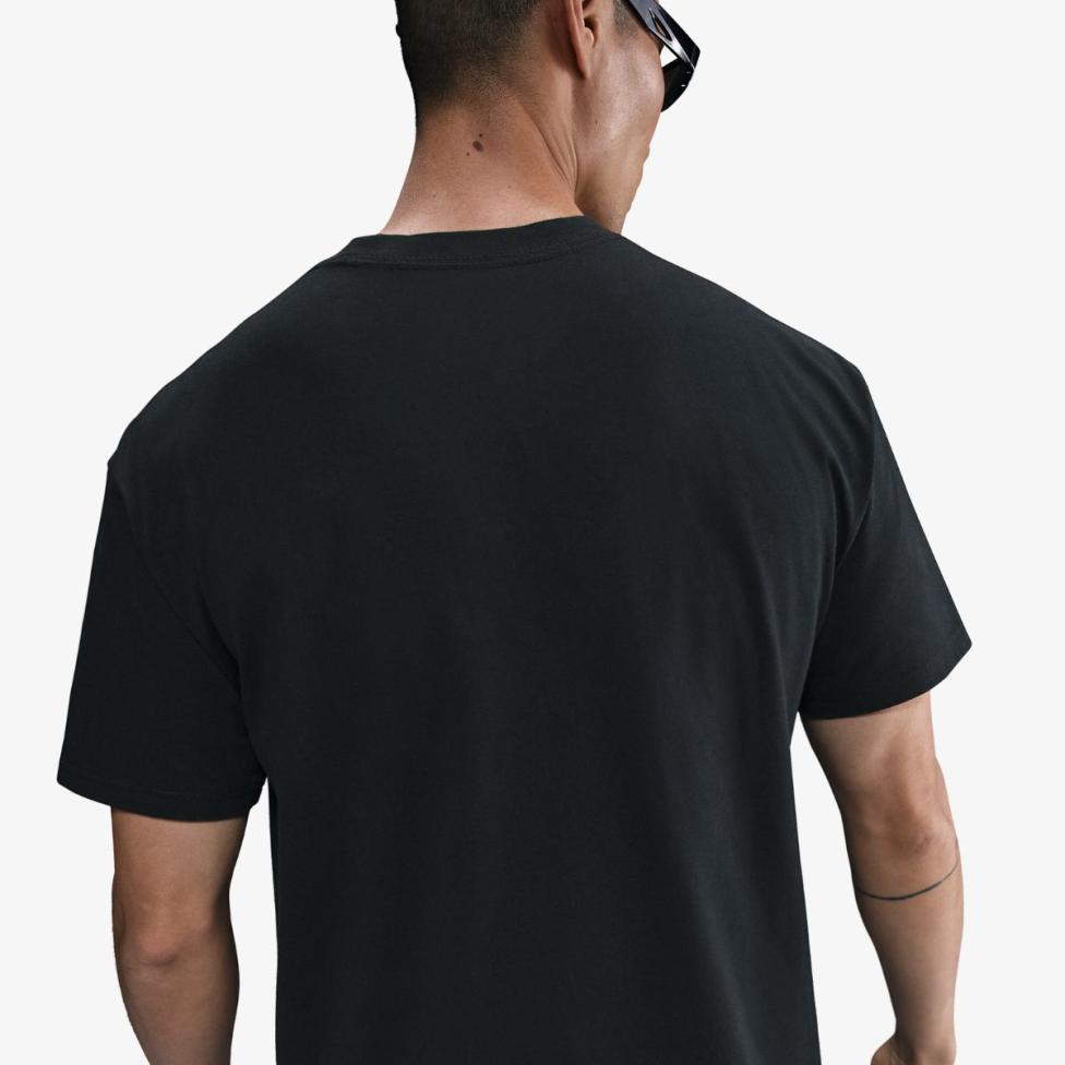 Чоловіча футболка NIKE U NSW TEE M90 SNKR PTCH PKT 2_image_4